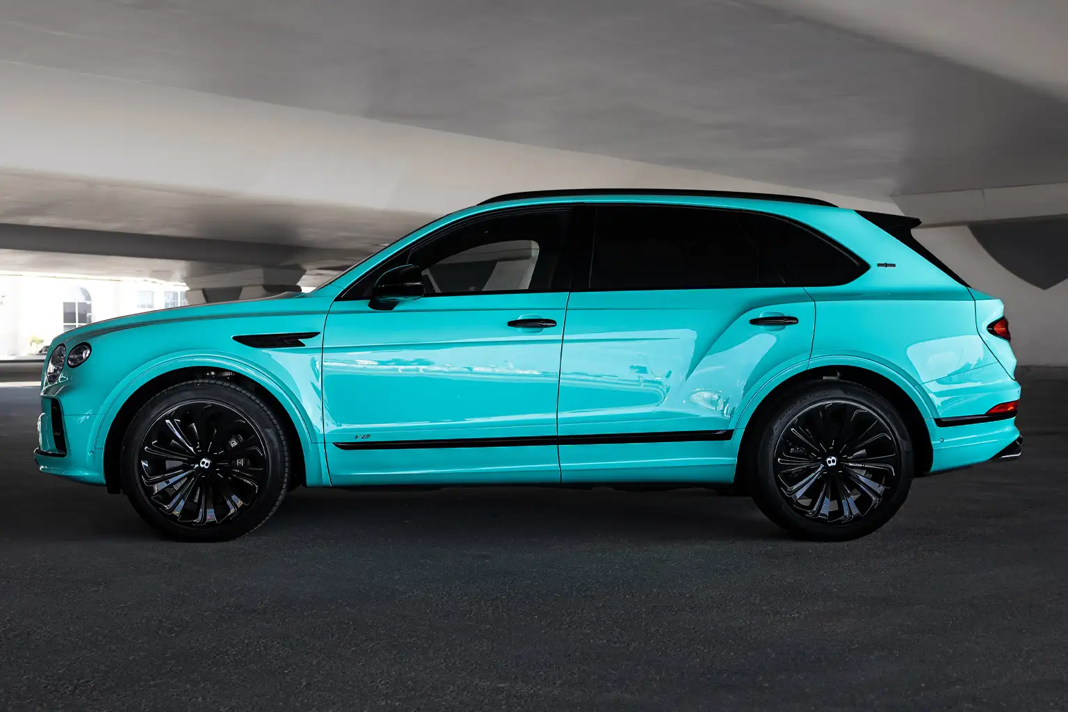 Bentley Bentayga Tiffany Blue